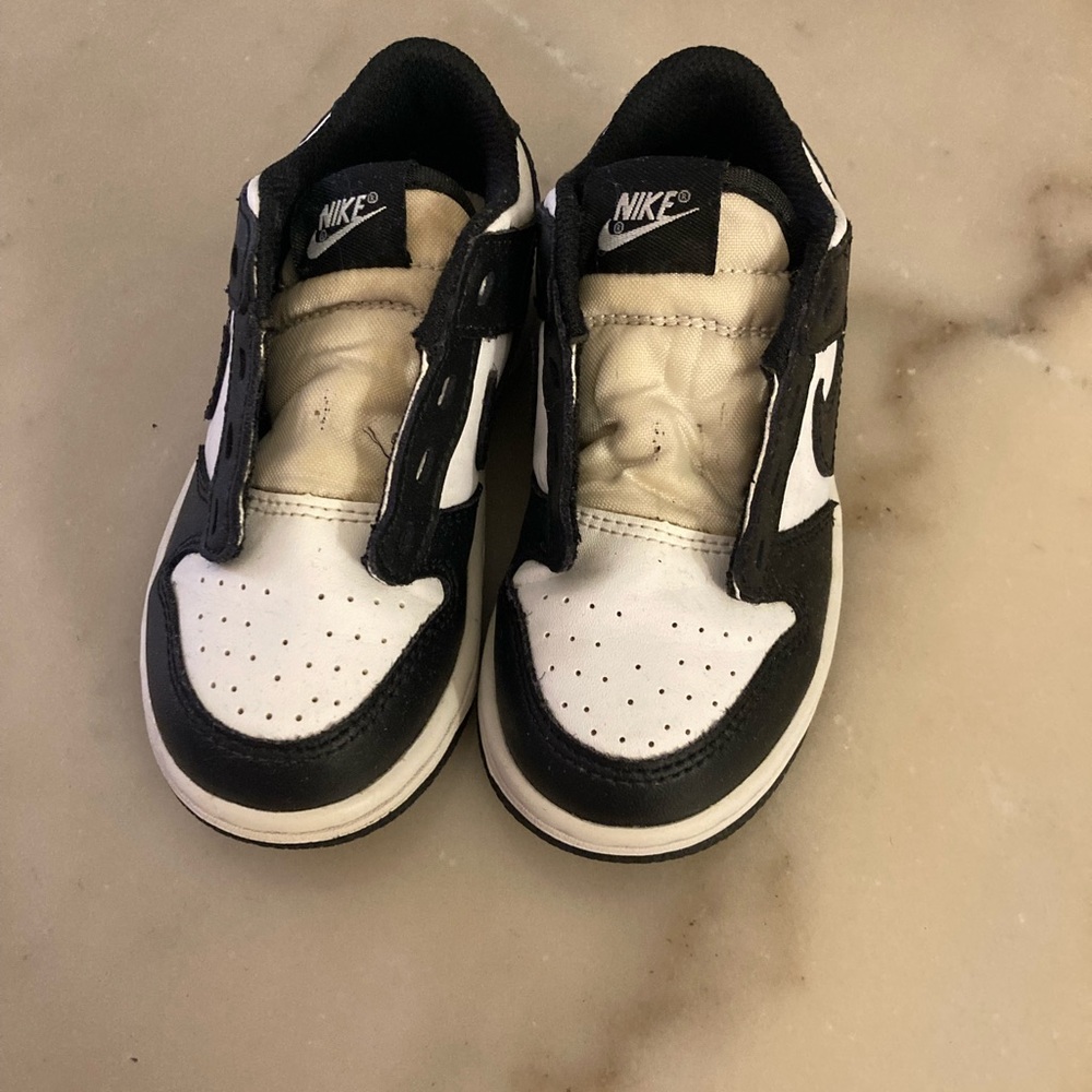 Kids Nike Panda Dunks, Black and White Unisex